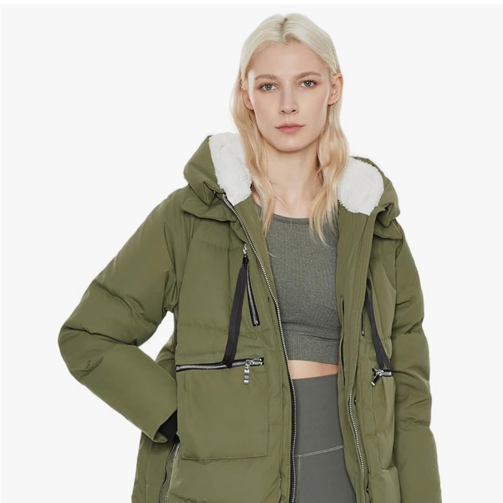 Stylish Olive Hooded Puffer Jacket